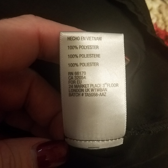 Silence +Noise Black Top Size Medium - Picture 4 of 4